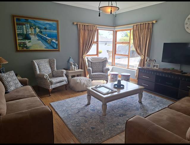 3 BEDROOM HOUSE FOR SALE IN GLEN MARAIS